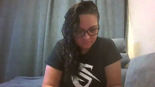 Snapshot of lilMissMarli chatting on March 29, 4:12 am lilMissMarli online show from March 29, 4:12 am