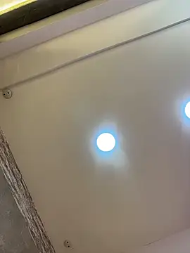 Hannahpradaa  online show from January 19, 11:25 am