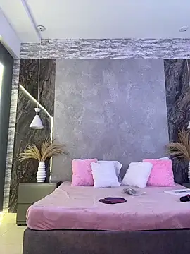 Hannahpradaa  online show from February 6, 11:24 am