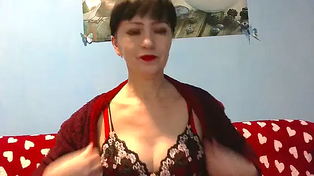 IffetLove42 online show from February 27, 7:25 pm