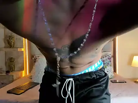 Snapshot of Andrew_Haalls chatting on October 27, 4:22 pm Andrew Haalls online show from October 27, 4:22 pm