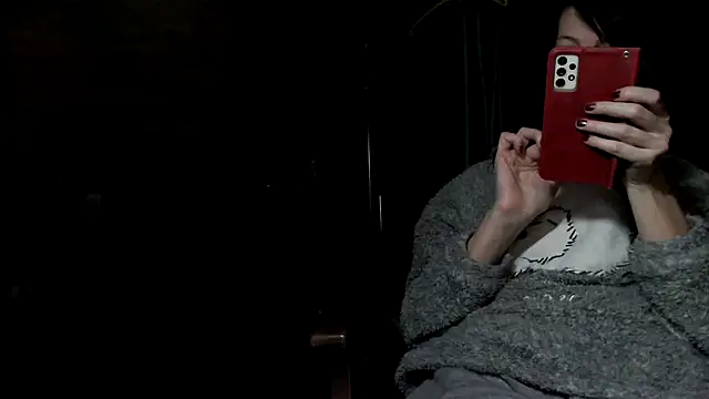 Snapshot of MissDyannis chatting on March 4, 8:48 pm MissDyannis online show from March 4, 8:48 pm