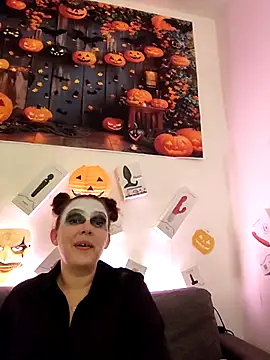 Snapshot of Lea_Squirt_Off chatting on November 2, 1:52 am Lea Squirt Off online show from November 2, 1:52 am