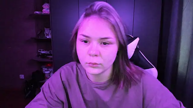 Snapshot of sophia_lix chatting on November 15, 1:47 am sophia lix online show from November 15, 1:47 am