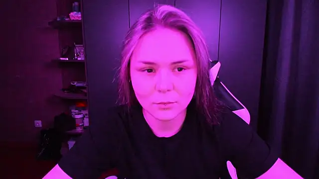 Snapshot of sophia_lix chatting on November 15, 2:02 pm sophia lix online show from November 15, 2:02 pm