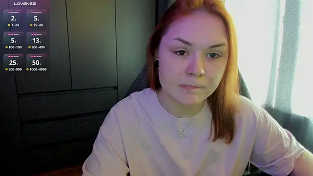 sophia lix online show from March 26, 5:57 am