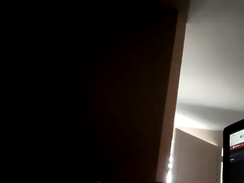 Snapshot of giovanift111 chatting on November 25, 6:19 pm giovanift111 online show from November 25, 6:19 pm