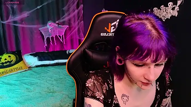 Snapshot of karkadeshk chatting on October 30, 10:06 am karkadeshk online show from October 30, 10:06 am