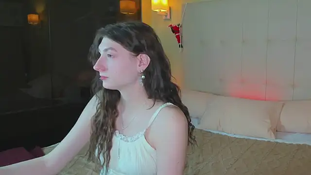 May Yam online show from January 9, 1:19 am