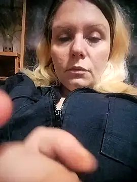 Lana-murr online show from December 15, 6:56 pm