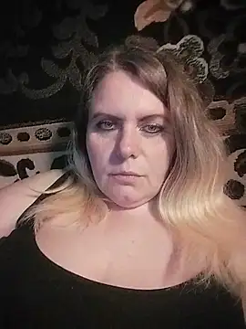 Lana-murr online show from May 18, 7:20 pm