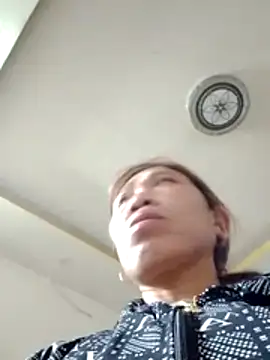 bella-la online show from February 10, 12:42 pm