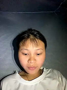 Snapshot of Sophia-123 chatting on October 27, 1:26 pm Sophia-123 online show from October 27, 1:26 pm