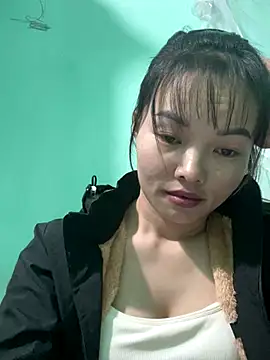 Night owl111 online show from November 2, 3:47 pm