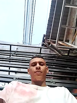 Snapshot of Yordiparra chatting on March 15, 10:38 pm Yordiparra online show from March 15, 10:38 pm