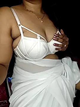 shreyareddy99 online show from March 9, 10:58 pm