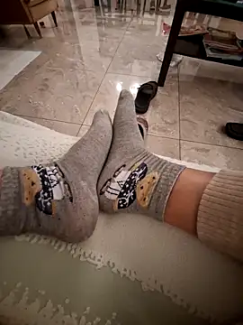 Piediniecollant online show from October 30, 4:19 pm