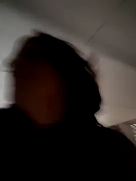 Piediniecollant online show from February 10, 11:14 am