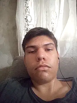 Snapshot of LucasHenriqueGomes chatting on October 27, 4:00 pm LucasHenriqueGomes online show from October 27, 4:00 pm