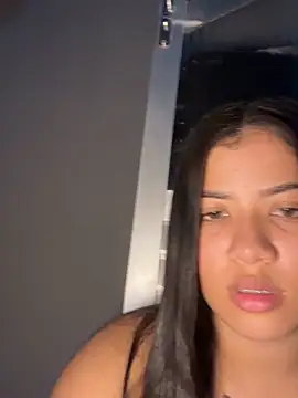 morenahhwy online show from November 22, 1:48 am