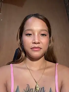 Snapshot of _bitesizedbabe chatting on February 24, 5:22 pm bitesizedbabe online show from February 24, 5:22 pm