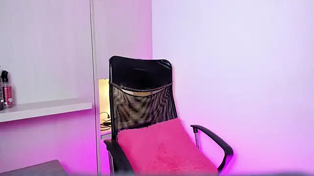 GabyMason  online show from December 20, 6:04 pm