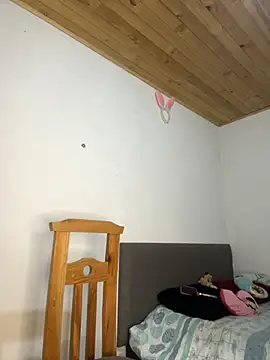 Snapshot of sweetscarlettbog18 chatting on November 3, 3:08 am sweetscarlettbog18 online show from November 3, 3:08 am