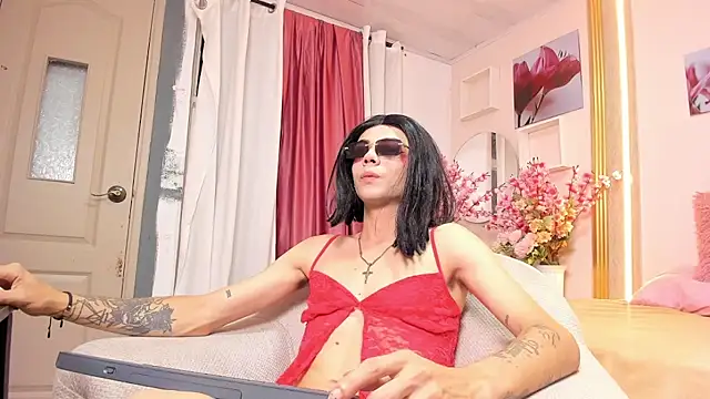 Nick carterr  online show from February 14, 7:54 pm