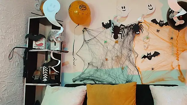 Natasha Amber online show from October 28, 4:31 pm