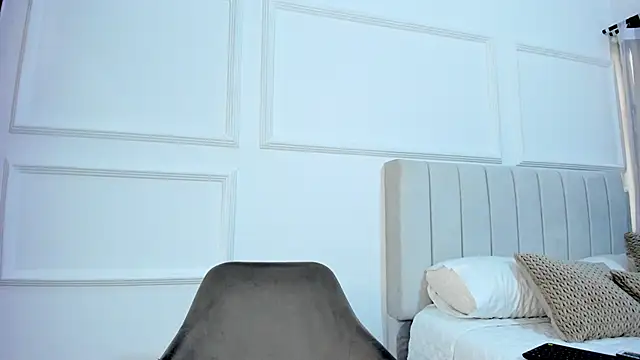 ada belucci online show from November 29, 7:39 pm