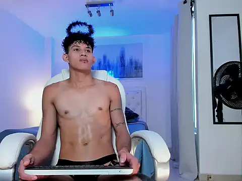 KamiSuarez online show from November 21, 6:50 pm