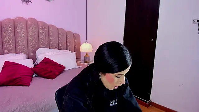 Snapshot of Kim_Luna1 chatting on March 25, 11:49 am Kim Luna1 online show from March 25, 11:49 am