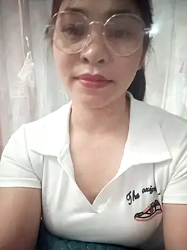 Bamboo-niee123 online show from February 15, 4:03 pm