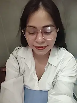 Bamboo-niee123 online show from May 13, 3:42 pm
