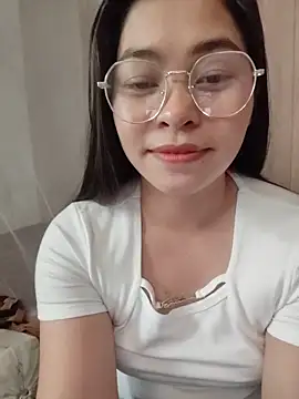 Bamboo-niee123 online show from June 28, 5:46 am