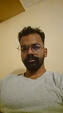 Snapshot of nithinrr chatting on November 2, 2:03 am nithinrr online show from November 2, 2:03 am