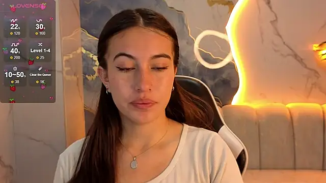 Nikka Tx online show from March 4, 12:33 pm