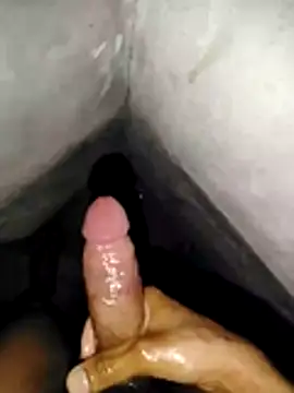 Snapshot of Sudda1199 chatting on March 3, 1:50 pm Sudda1199 online show from March 3, 1:50 pm