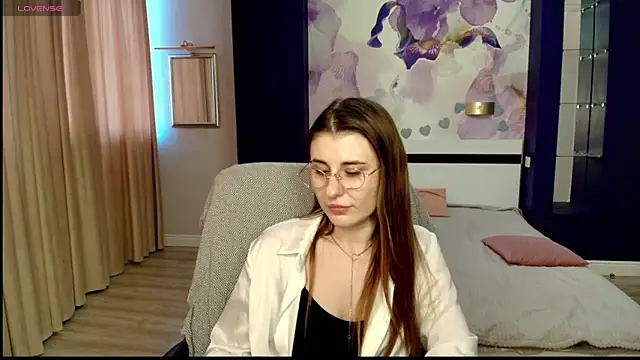 DemmyRose online show from March 2, 5:08 am