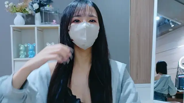 Snapshot of Mimi-Dreammood chatting on November 26, 9:49 pm Mimi-Dreammood online show from November 26, 9:49 pm