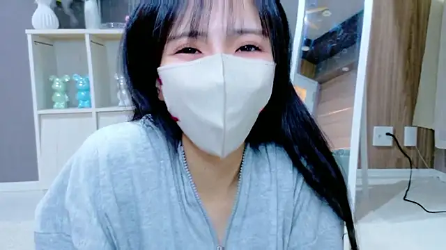 Snapshot of Mimi-Dreammood chatting on December 4, 9:34 pm Mimi-Dreammood online show from December 4, 9:34 pm