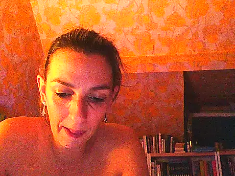 Snapshot of Anaiscpl2405 chatting on October 28, 11:40 pm Anaiscpl2405 online show from October 28, 11:40 pm