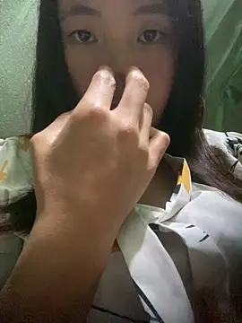 Snapshot of Elysia-007 chatting on February 4, 2:01 pm Elysia-007 online show from February 4, 2:01 pm