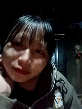 Snapshot of yoyo-mi chatting on October 29, 1:52 am yoyo-mi online show from October 29, 1:52 am