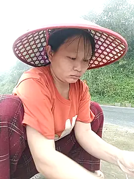 yoyo-mi online show from November 11, 3:39 am