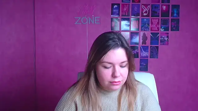 Snapshot of SusannaNight chatting on November 26, 6:14 am SusannaNight online show from November 26, 6:14 am