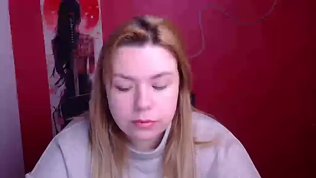 Snapshot of SusannaNight chatting on January 12, 6:29 am SusannaNight online show from January 12, 6:29 am