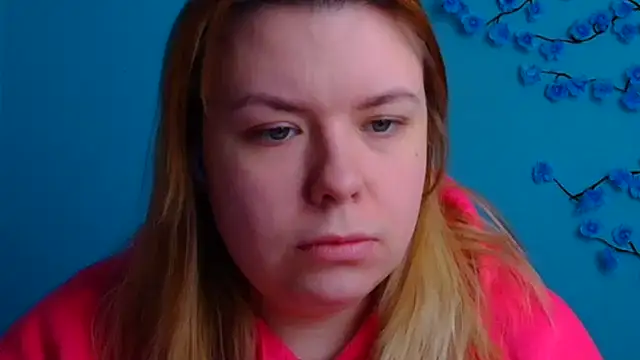 Snapshot of SusannaNight chatting on January 18, 6:28 am SusannaNight online show from January 18, 6:28 am