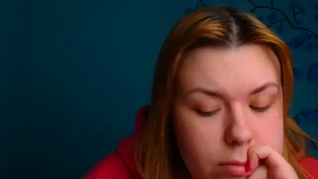 Snapshot of SusannaNight chatting on February 7, 12:20 pm SusannaNight online show from February 7, 12:20 pm