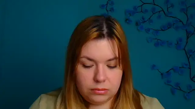 Snapshot of SusannaNight chatting on February 13, 12:12 pm SusannaNight online show from February 13, 12:12 pm